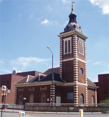 recent photograph of the outside of St benet